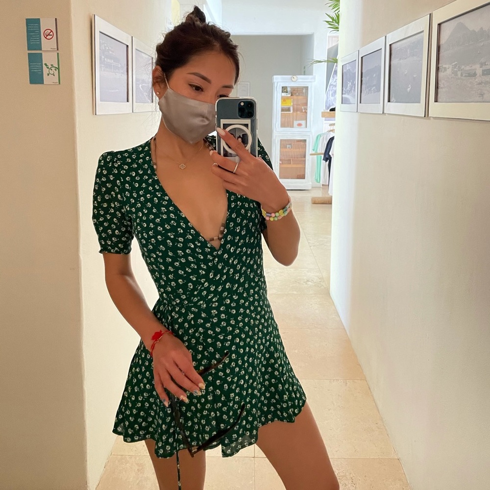 Reformation mini dress green size S